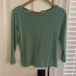 Sea foam Green Silk Blend Tommy Bahama 3/4 Sleeve Boatneck top - M